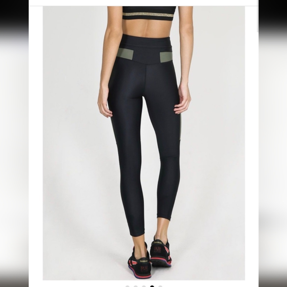 P.E Nation Roll Out Leggings in Olive Green XS - Picture 10 of 10